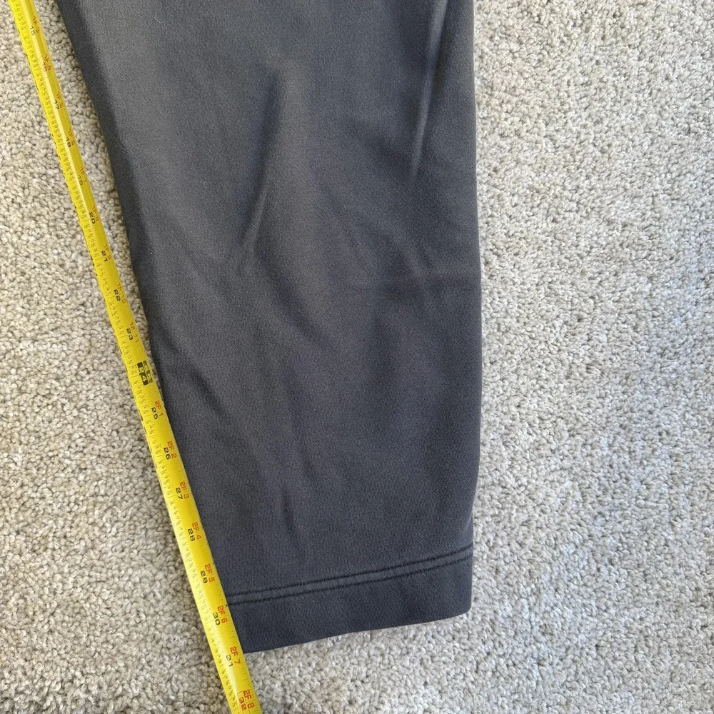 Nike Sweatpants Mens XL Gray Fleece Elastic Waist Drawstring Pockets Athletic